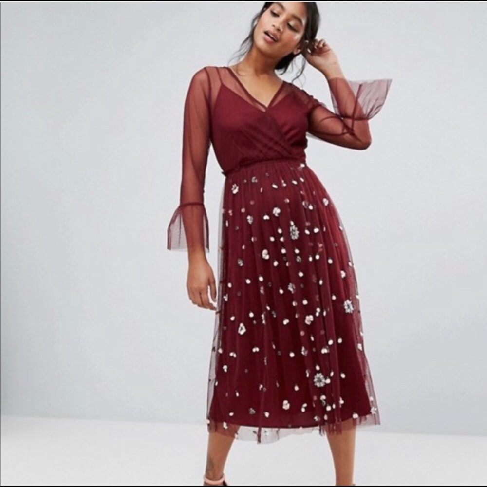 Lace and beads dress